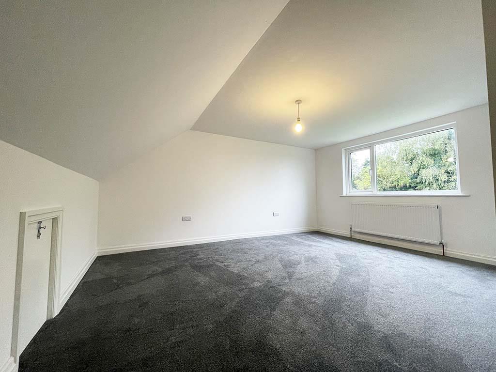 2 bedroom detached house To Let in Barnoldswick - IMG_6676.jpg